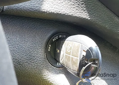 2019 Jeep Cherokee Latitude 4X4 из США, поврежденный, VIN 1C4PJMCX7KD102709